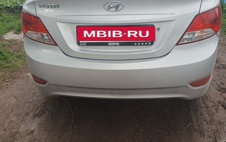 Hyundai Solaris II рестайлинг, 2012 год, 560 000 рублей, 3 фотография
