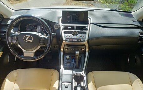 Lexus NX I, 2017 год, 2 830 000 рублей, 11 фотография