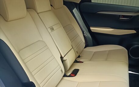 Lexus NX I, 2017 год, 2 830 000 рублей, 13 фотография
