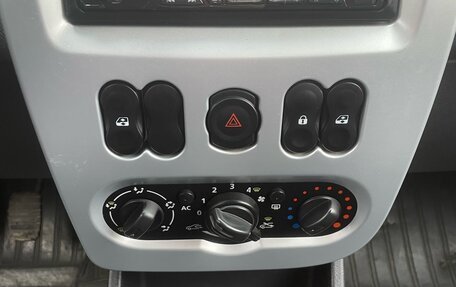 Renault Sandero I, 2014 год, 760 000 рублей, 19 фотография