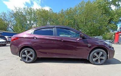 Hyundai Solaris II рестайлинг, 2013 год, 900 000 рублей, 1 фотография