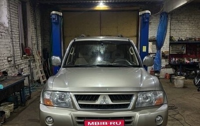 Mitsubishi Pajero III рестайлинг, 2003 год, 600 000 рублей, 1 фотография