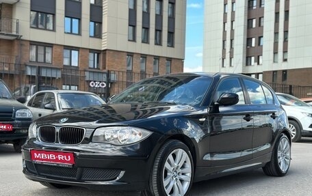 BMW 1 серия, 2008 год, 700 000 рублей, 1 фотография