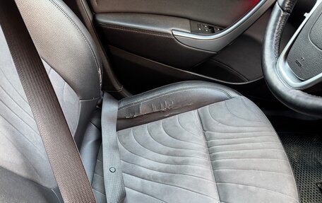 Opel Astra J, 2013 год, 1 000 000 рублей, 15 фотография