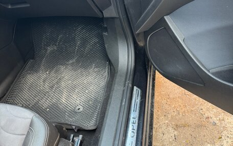 Opel Astra J, 2013 год, 1 000 000 рублей, 18 фотография
