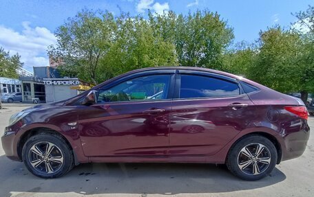 Hyundai Solaris II рестайлинг, 2013 год, 900 000 рублей, 7 фотография