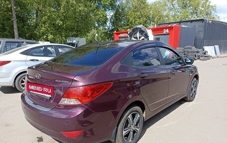 Hyundai Solaris II рестайлинг, 2013 год, 900 000 рублей, 14 фотография