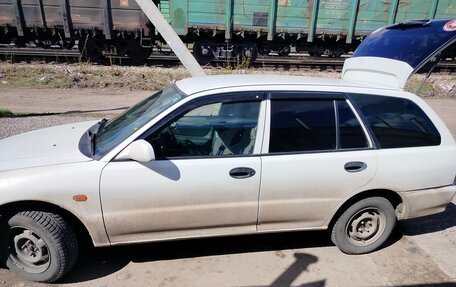 Mitsubishi Libero I рестайлинг, 2001 год, 300 000 рублей, 11 фотография