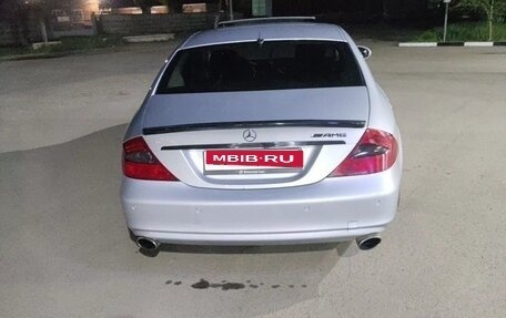 Mercedes-Benz CLS, 2005 год, 1 000 000 рублей, 11 фотография