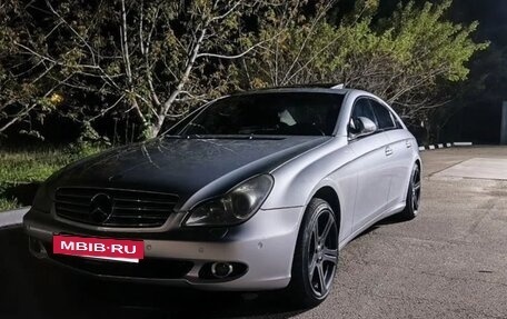 Mercedes-Benz CLS, 2005 год, 1 000 000 рублей, 8 фотография