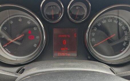 Opel Astra J, 2013 год, 900 000 рублей, 6 фотография