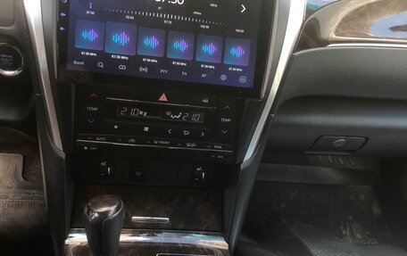 Toyota Camry, 2017 год, 2 500 000 рублей, 5 фотография