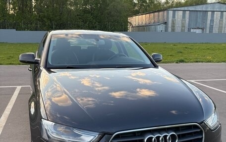 Audi A4, 2013 год, 1 420 000 рублей, 3 фотография