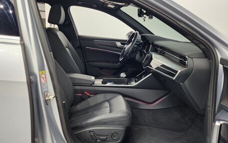 Audi A6, 2021 год, 2 800 000 рублей, 7 фотография