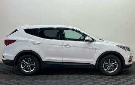 Hyundai Santa Fe III рестайлинг, 2018 год, 2 150 000 рублей, 4 фотография