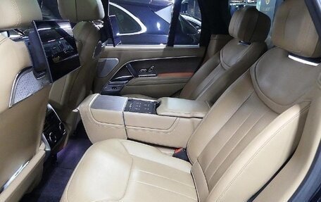Land Rover Range Rover IV рестайлинг, 2022 год, 15 570 000 рублей, 3 фотография