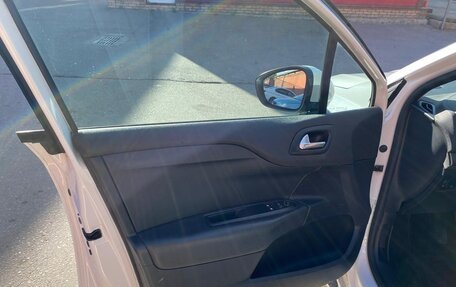 Citroen C4 II рестайлинг, 2014 год, 850 000 рублей, 18 фотография