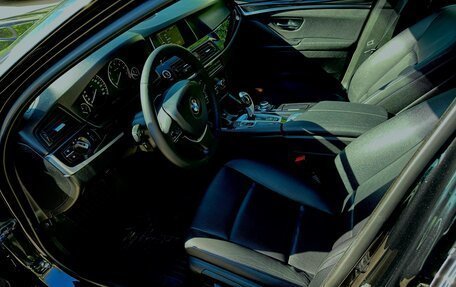 BMW 5 серия, 2014 год, 2 100 000 рублей, 8 фотография