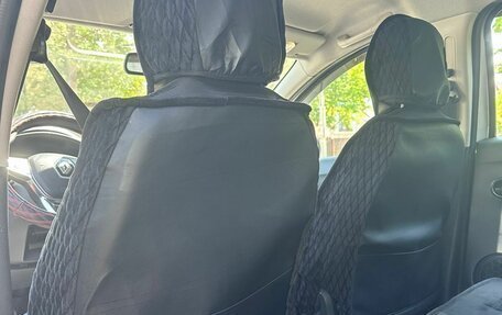 Renault Sandero II рестайлинг, 2019 год, 1 100 000 рублей, 19 фотография