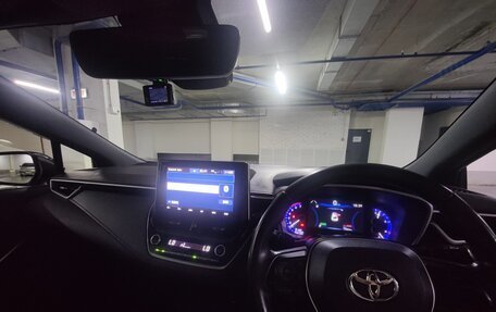 Toyota Corolla, 2018 год, 1 900 000 рублей, 9 фотография