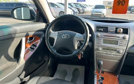 Toyota Camry, 2010 год, 1 569 000 рублей, 14 фотография