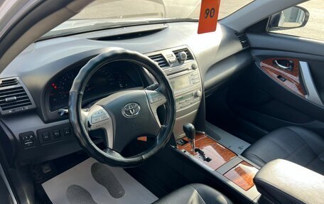 Toyota Camry, 2010 год, 1 569 000 рублей, 10 фотография