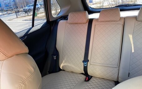 Toyota RAV4, 2021 год, 4 700 000 рублей, 5 фотография