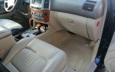 Lexus LX II, 2007 год, 2 370 000 рублей, 10 фотография