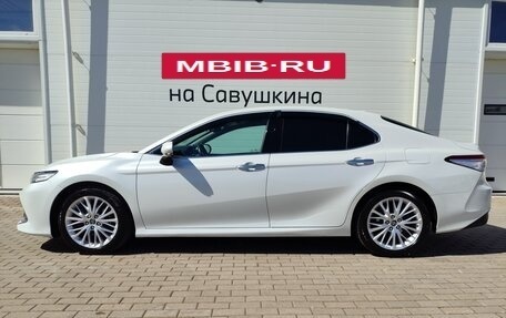 Toyota Camry, 2019 год, 2 390 000 рублей, 5 фотография