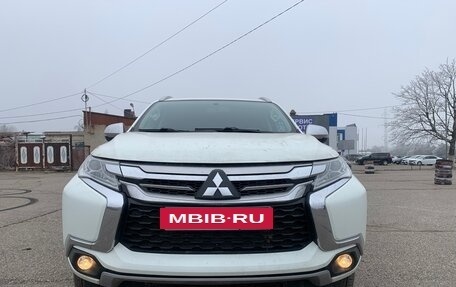 Mitsubishi Pajero Sport III рестайлинг, 2017 год, 2 500 000 рублей, 3 фотография