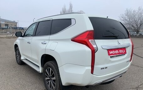 Mitsubishi Pajero Sport III рестайлинг, 2017 год, 2 500 000 рублей, 8 фотография