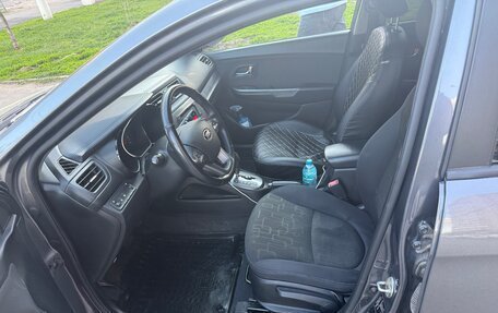 KIA Rio III рестайлинг, 2013 год, 869 000 рублей, 5 фотография