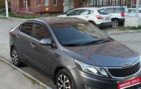 KIA Rio III рестайлинг, 2013 год, 869 000 рублей, 10 фотография