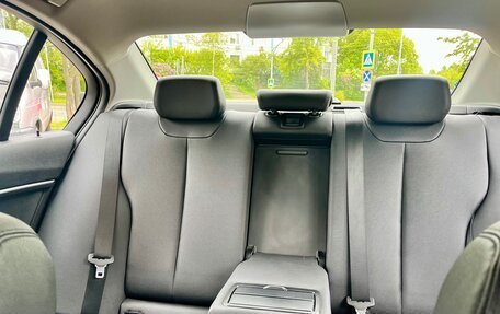 BMW 3 серия, 2013 год, 1 600 000 рублей, 14 фотография