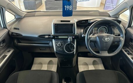 Toyota Wish II, 2010 год, 1 499 000 рублей, 16 фотография
