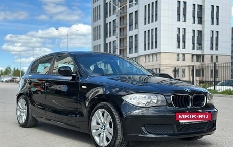 BMW 1 серия, 2008 год, 700 000 рублей, 4 фотография