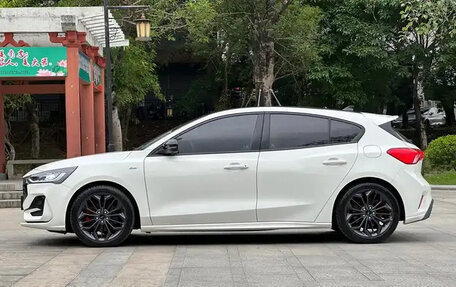 Ford Focus IV, 2022 год, 1 891 000 рублей, 4 фотография