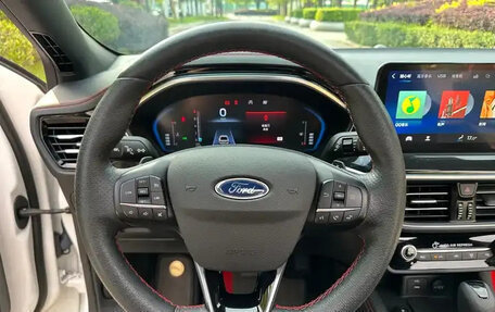 Ford Focus IV, 2022 год, 1 891 000 рублей, 13 фотография