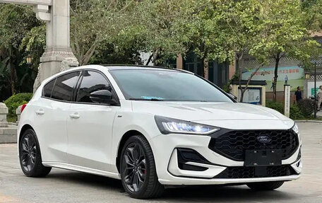 Ford Focus IV, 2022 год, 1 891 000 рублей, 3 фотография