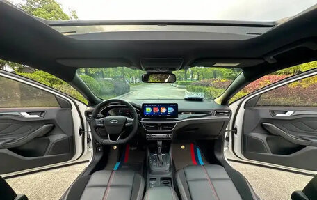 Ford Focus IV, 2022 год, 1 891 000 рублей, 10 фотография