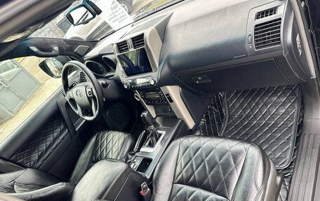 Toyota Land Cruiser Prado 150 рестайлинг 2, 2010 год, 2 870 000 рублей, 10 фотография