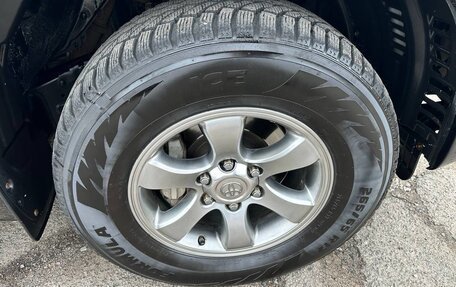 Toyota Land Cruiser Prado 150 рестайлинг 2, 2010 год, 2 870 000 рублей, 9 фотография