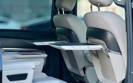 Mercedes-Benz V-Класс, 2025 год, 14 800 000 рублей, 25 фотография