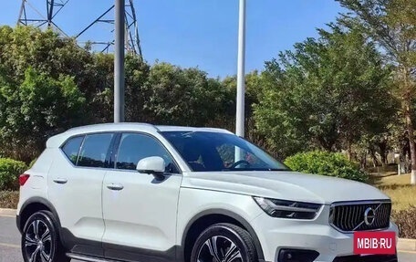 Volvo XC40 I, 2022 год, 2 953 000 рублей, 2 фотография