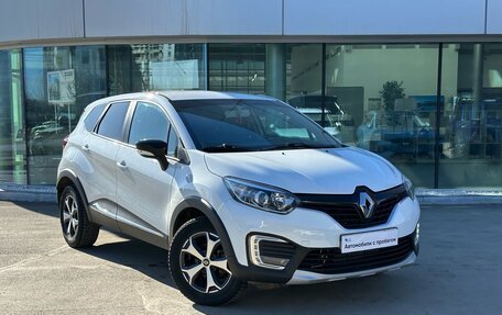 Renault Kaptur I рестайлинг, 2018 год, 1 265 000 рублей, 3 фотография