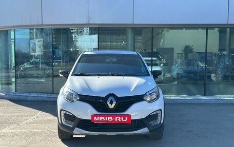 Renault Kaptur I рестайлинг, 2018 год, 1 265 000 рублей, 2 фотография