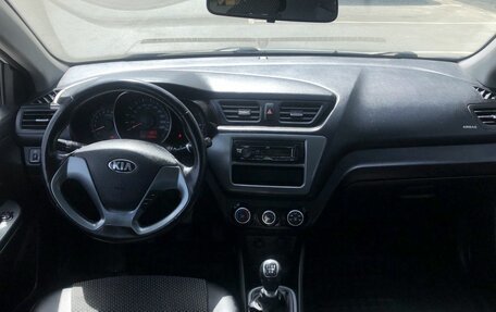 KIA Rio III рестайлинг, 2015 год, 859 000 рублей, 10 фотография