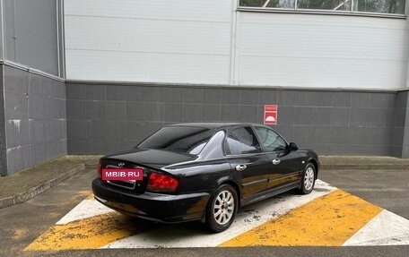 Hyundai Sonata IV рестайлинг, 2005 год, 440 000 рублей, 4 фотография