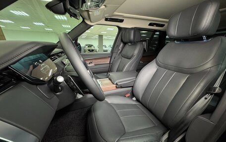 Land Rover Range Rover IV рестайлинг, 2024 год, 23 500 000 рублей, 10 фотография