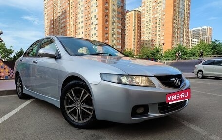 Honda Accord VII рестайлинг, 2003 год, 728 000 рублей, 32 фотография